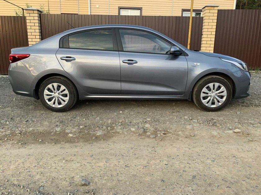 Киа Рио 4 серая