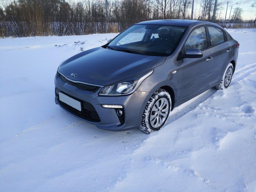 Kia Rio 4 серый