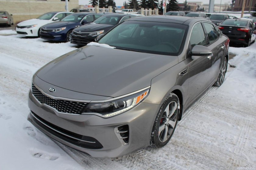 Kia Optima gt серая