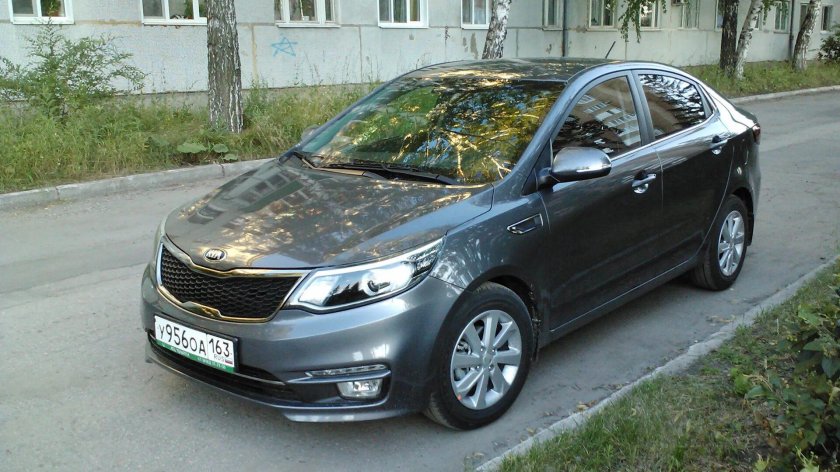 Киа Рио 3 темно серая