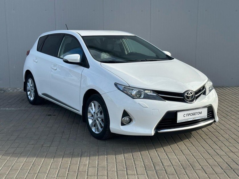 Toyota Auris 2013