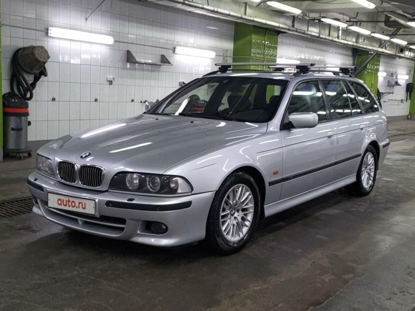 БМВ 525 2002 универсал