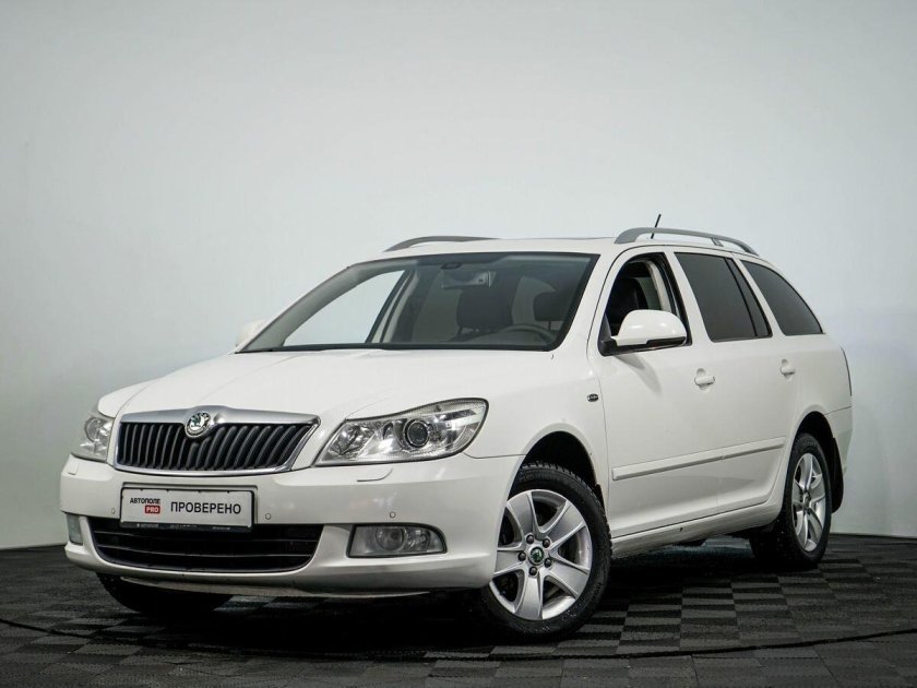 Суперб универсал 2012 белый