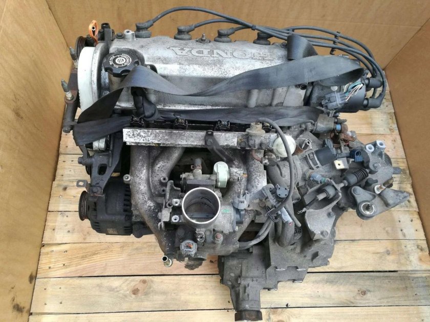 Двигатель Хонда d16w1