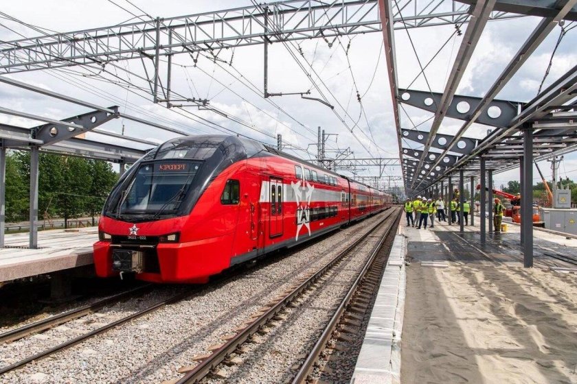 Наземное метро