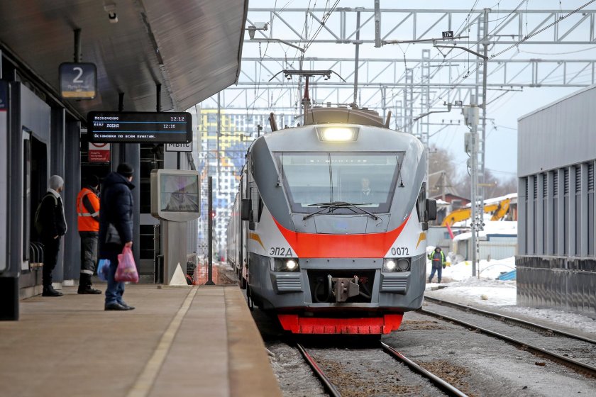 Электропоезд эп 2 д