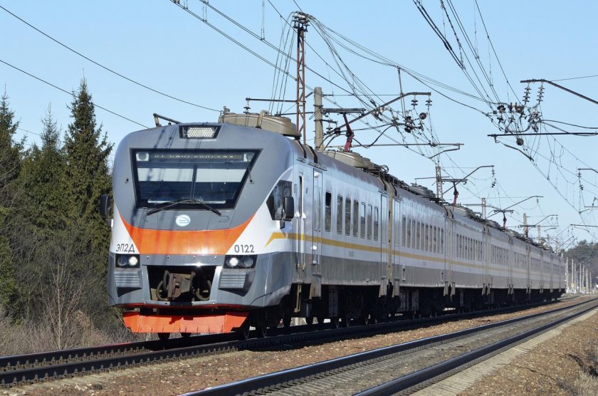 Эп2д электропоезд