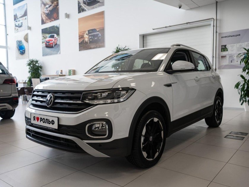 Китайские автомобили 2023