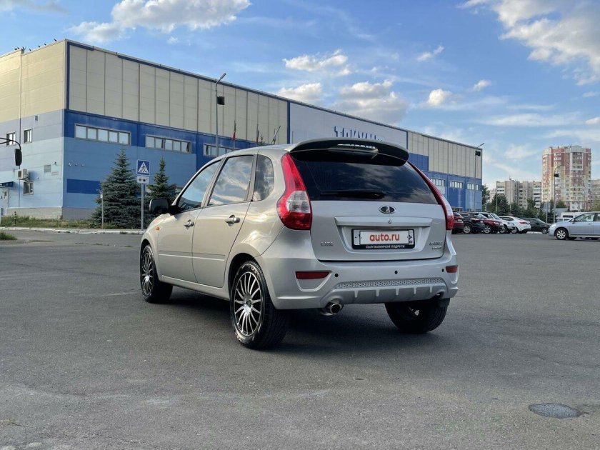 Lada (ваз) kalina 2015