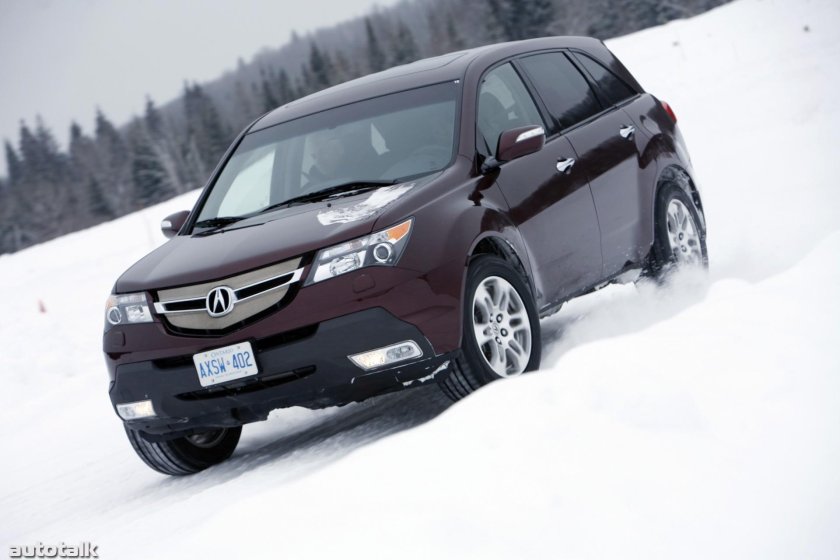 Акура МДХ 2008