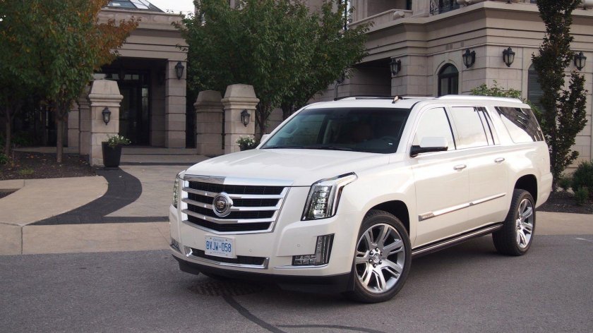 Кадиллак Эскалейд 2015 белый