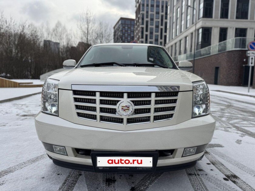 Кадиллак эскалейд 2010