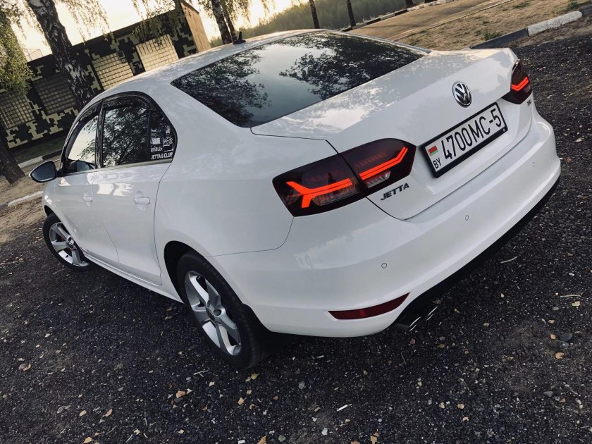 Задние стопари Джетта 6