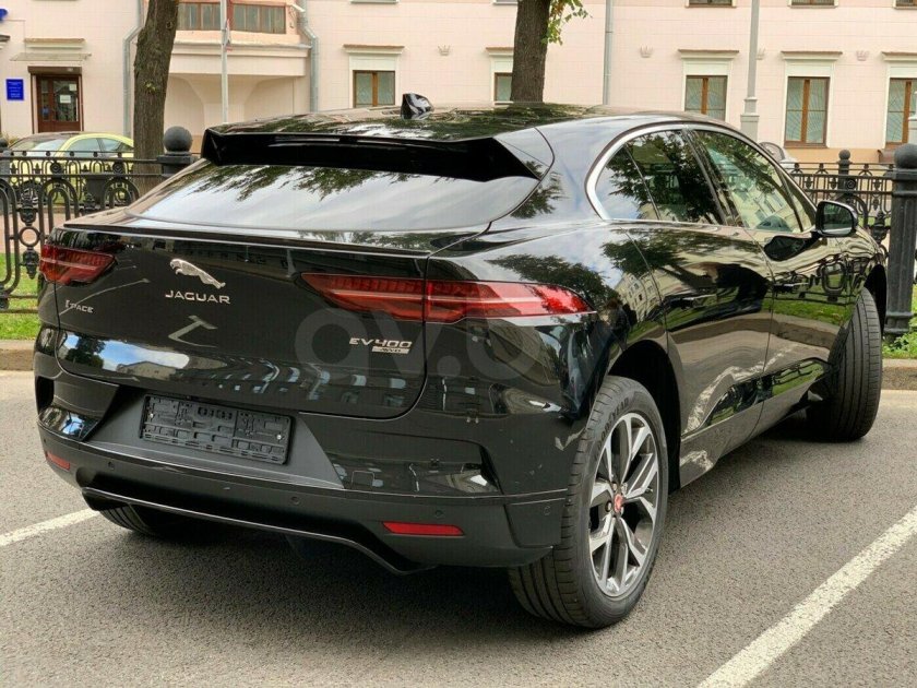 Ягуар ev400