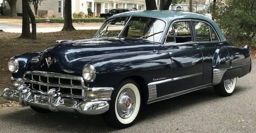 Cadillac Series 62 sedan
