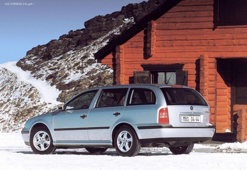 Škoda Octavia 1 поколение