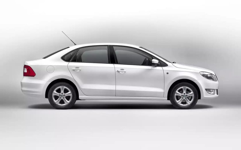 Шкода Рапид 2011