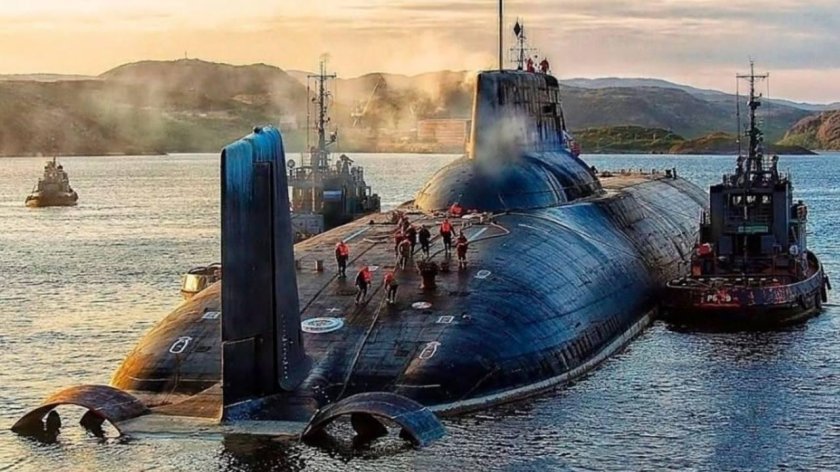 Подводная лодка акула