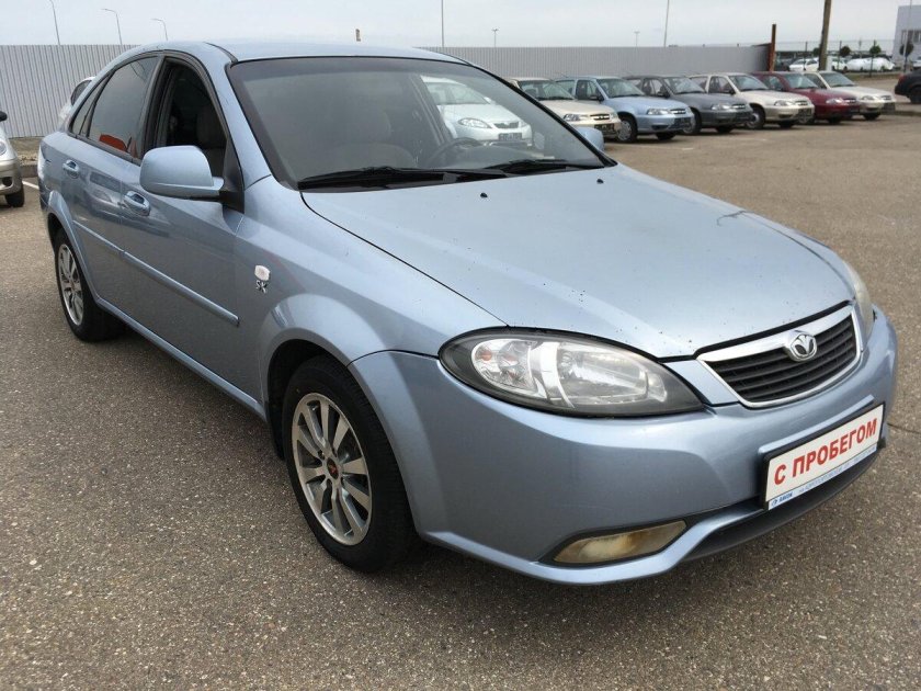 Daewoo gentra автомобиль