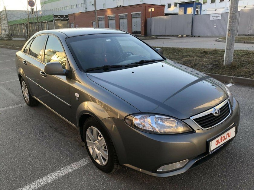 Дэу Джентра