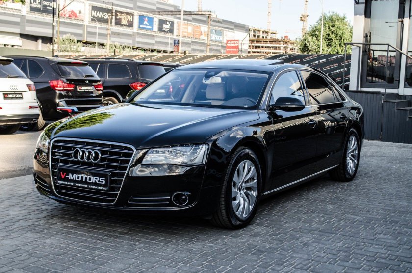 Ауди а8 Лонг