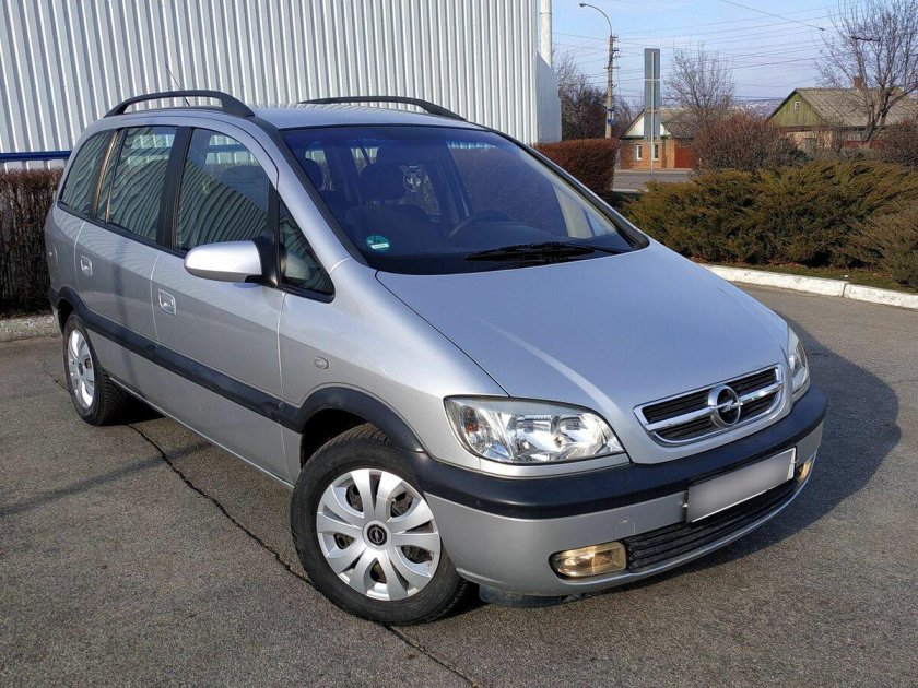 Opel Zafira 2003