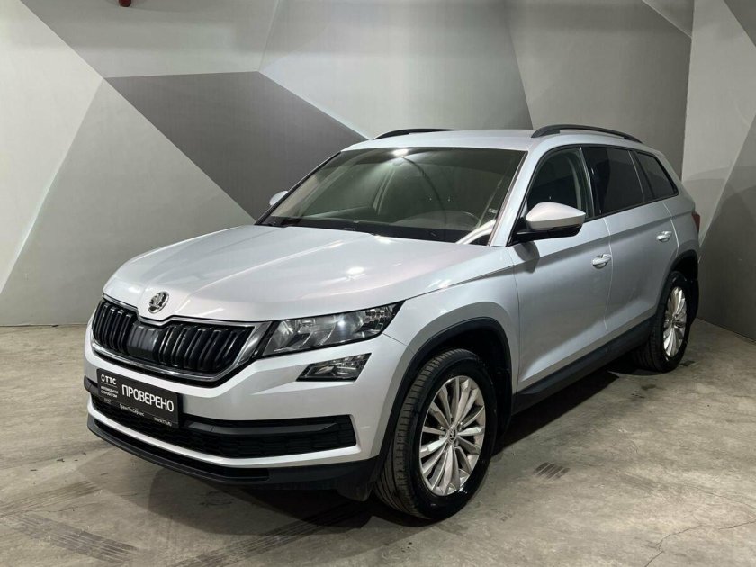 Шкода Карок 2021