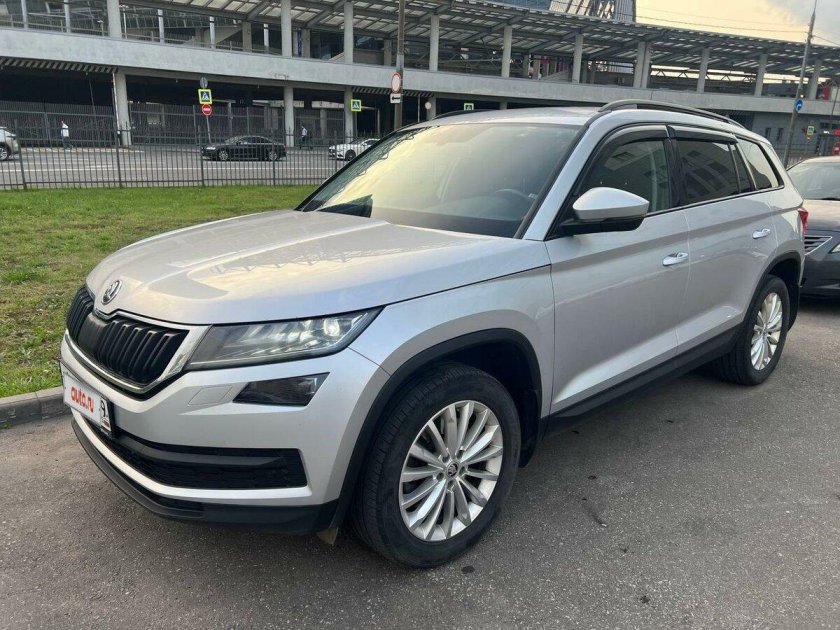Skoda kodiaq 2016 — 2022 i серый