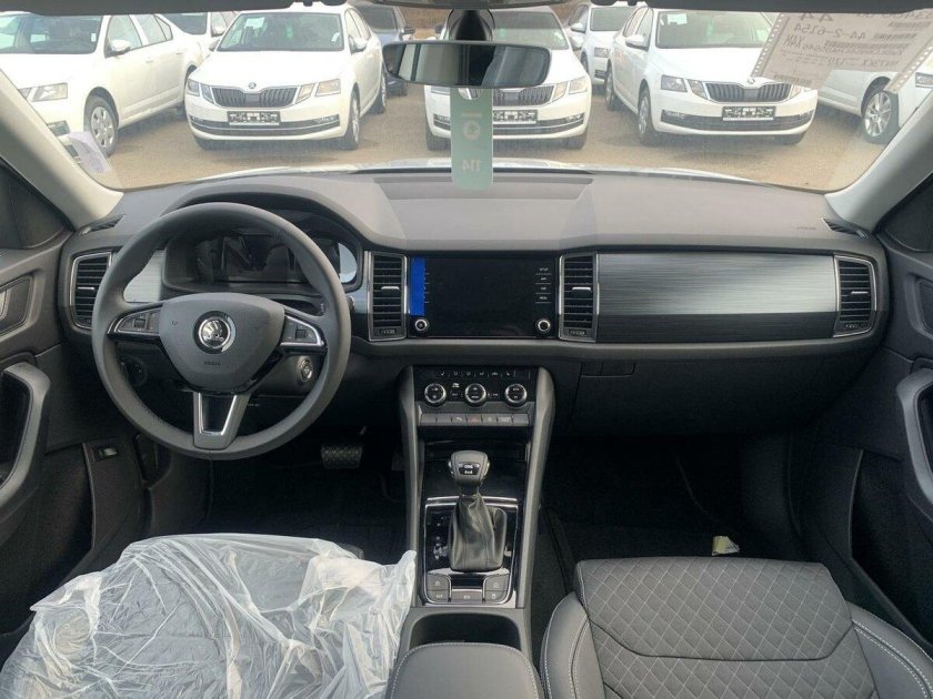 Шкода Рапид амбишн