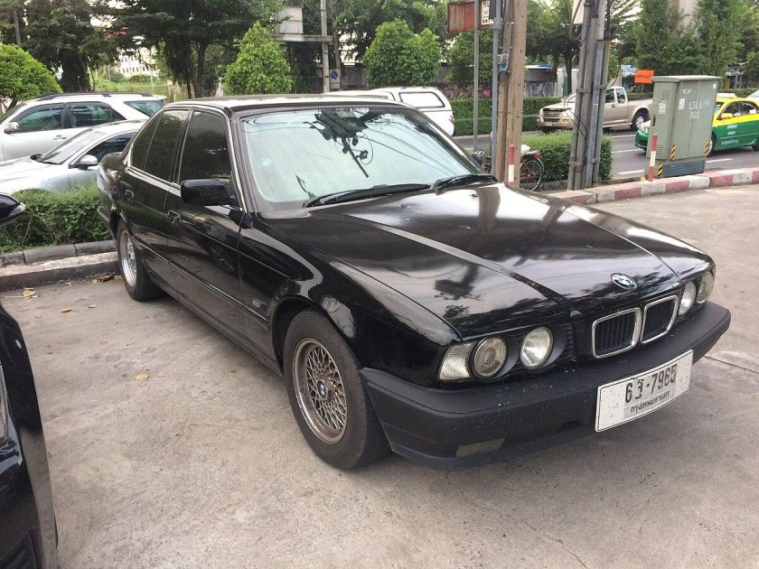BMW e34 525i