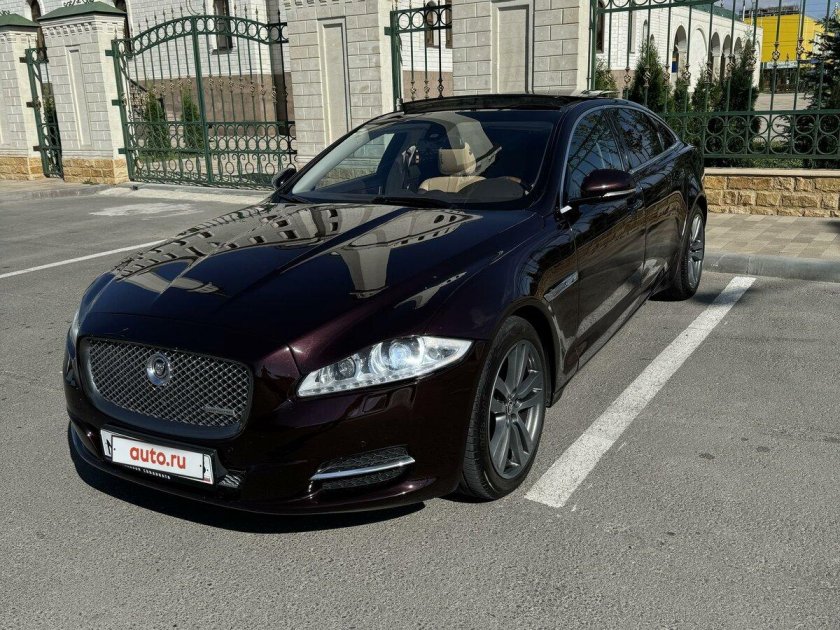 Jaguar xj iv