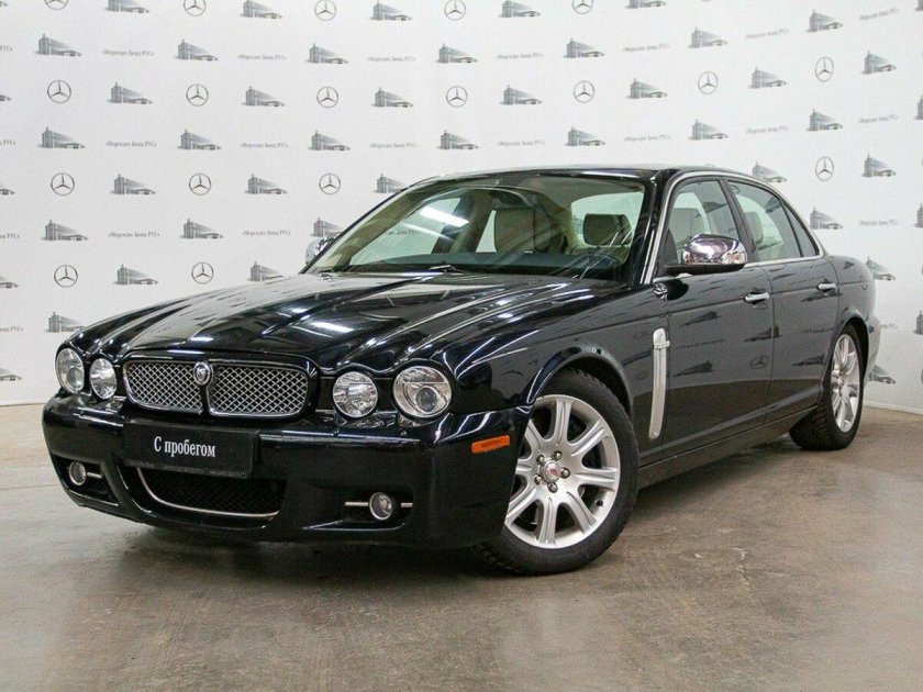 Jaguar XJR 2008