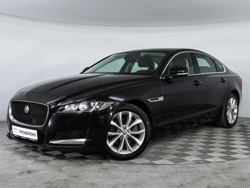 Ягуар XF 2017