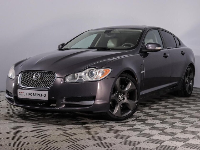 Ягуар XF 2009