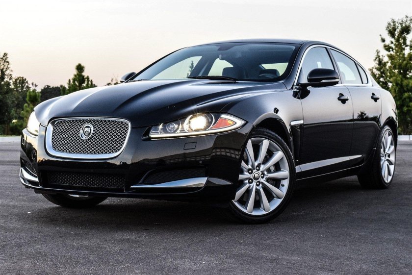 Ягуар XF 2013