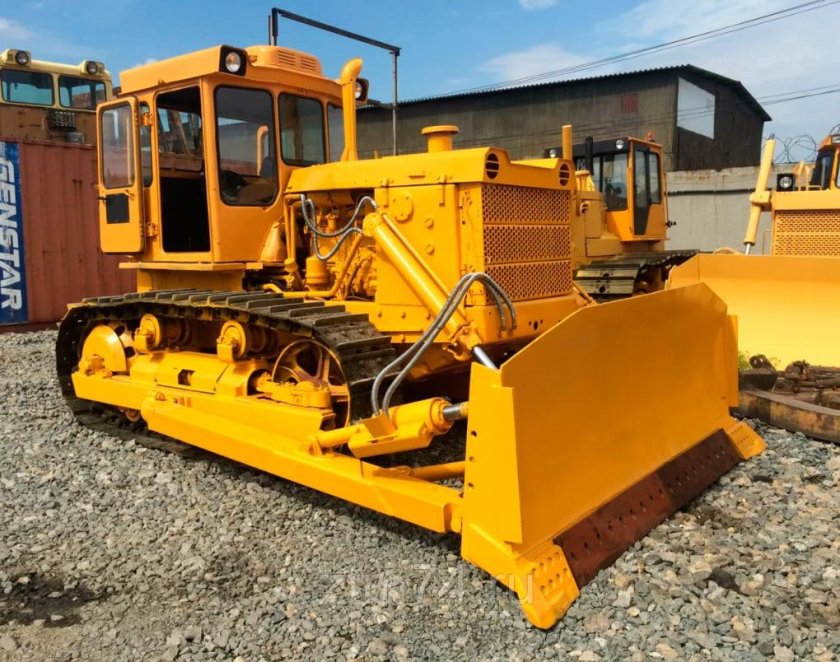 ЧТЗ 170 бульдозер
