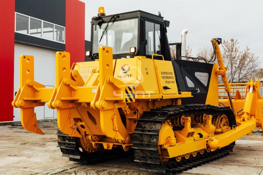 Бульдозер ЧТЗ б10м