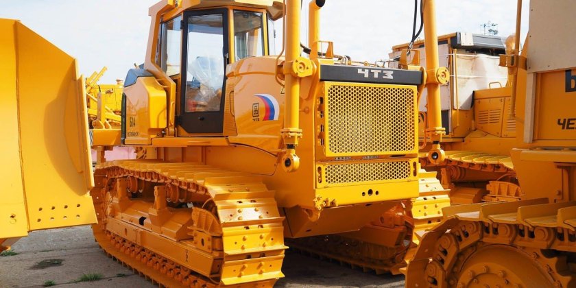 ЧТЗ бульдозер б-14