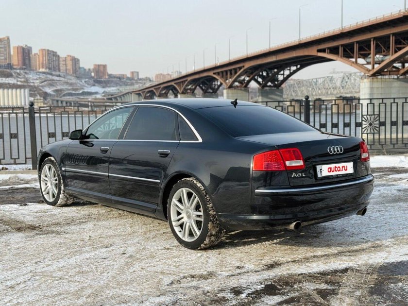 Ауди а 8 2008 года