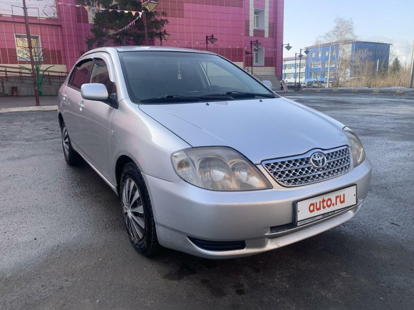 Тойота королла 2002 года