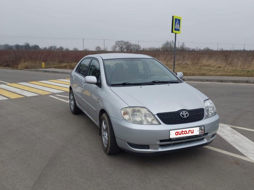 Тойота королла 2005 е120