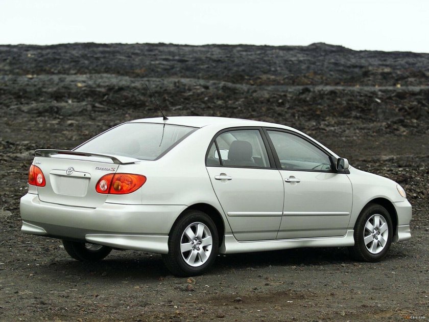 Toyota Corolla s 2002