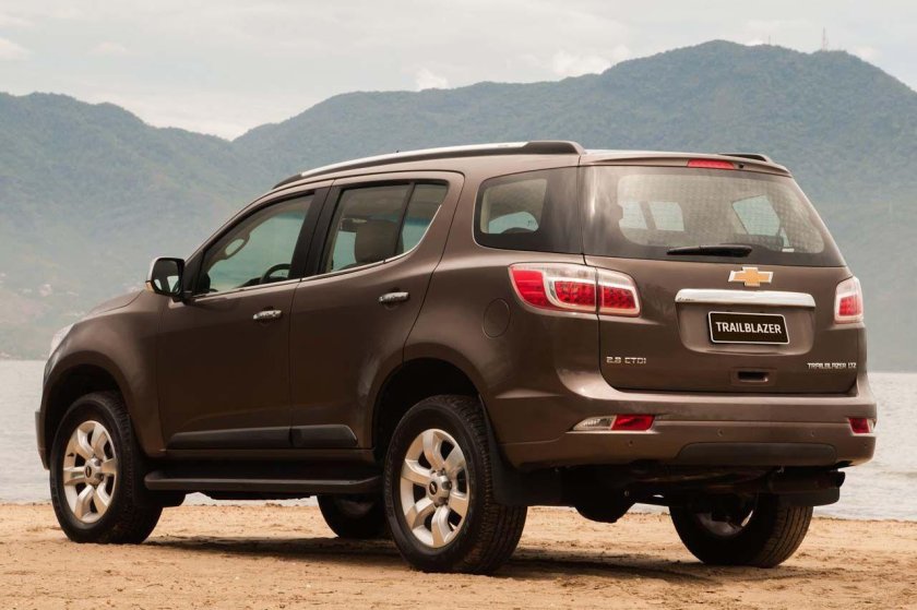 Chevrolet trailblazer 2012