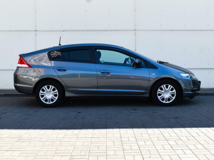 Хонда Инсайт 2009