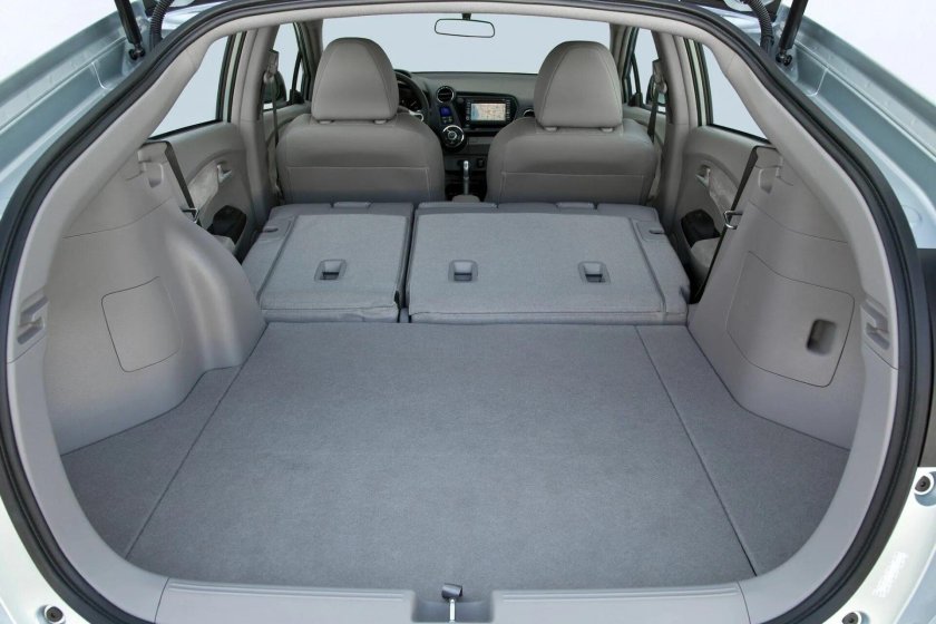 Honda Insight 2009 багажник