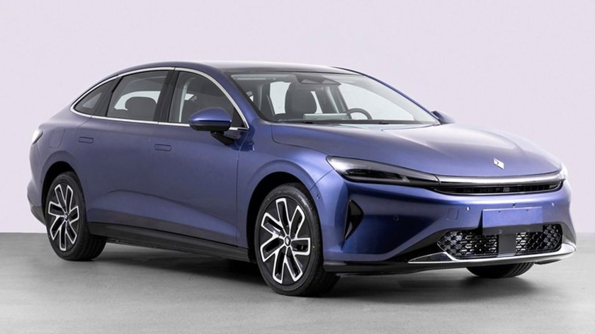 Voyah седан 2023