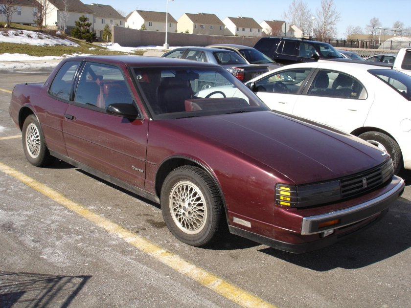 Oldsmobile Toronado 1988