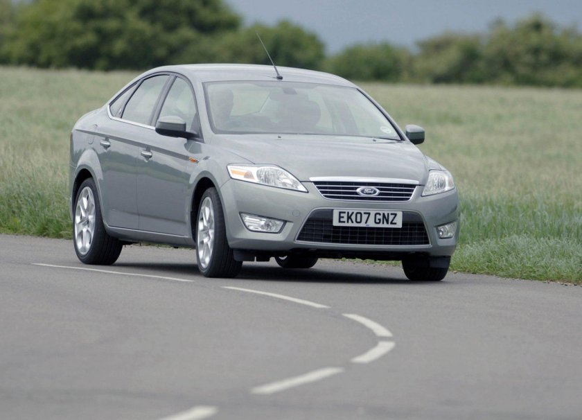 Ford Mondeo 4 седан