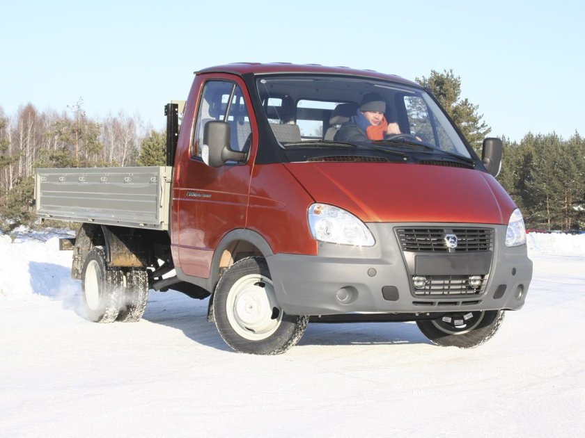 Бортовой автомобиль ГАЗ «Газель» 3302