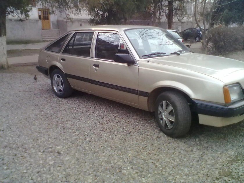 Опель Аскона 83 год